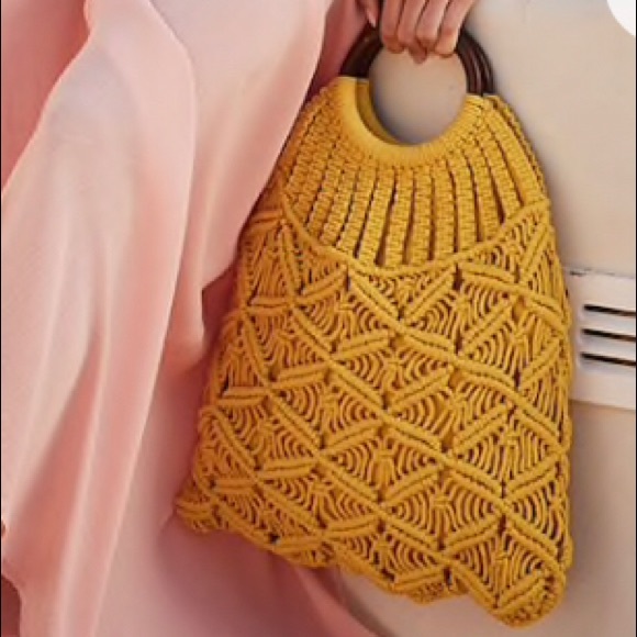 New Crochet Bag 2 colors available - Picture 4 of 7